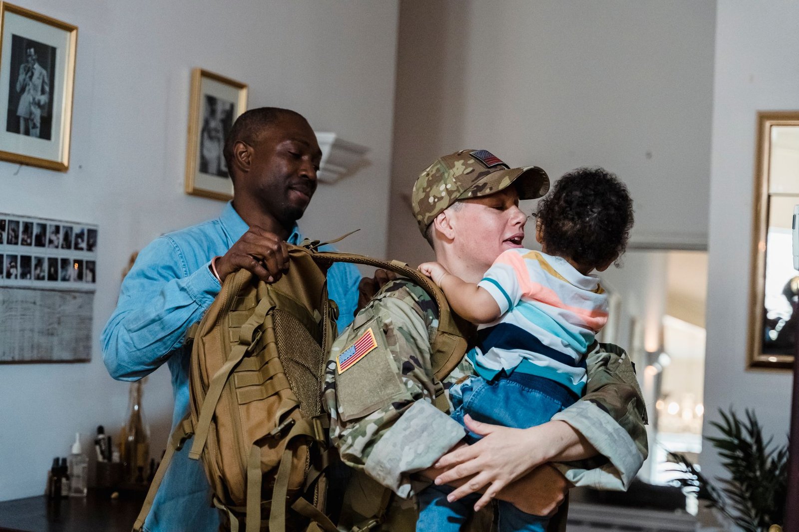 Caregiver and veteran reviewing resources at home, part of VA social work services for veterans