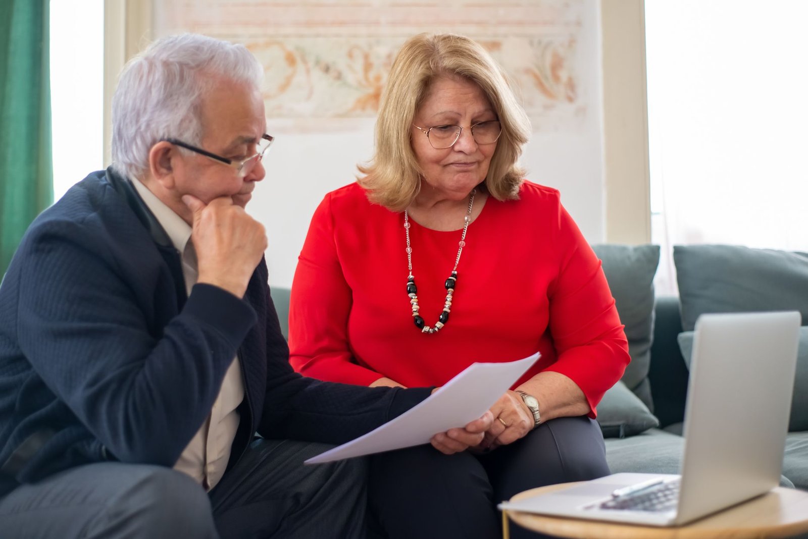 Veteran and spouse discussing next steps after learning about the VA precision oncology program